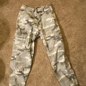 American Eagle Camo Joggers
